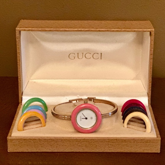 Women’s Gucci Watch - Picture 1 of 5